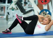Ako napumpovať dievčenský chrbát – cvičenia a tréningový program